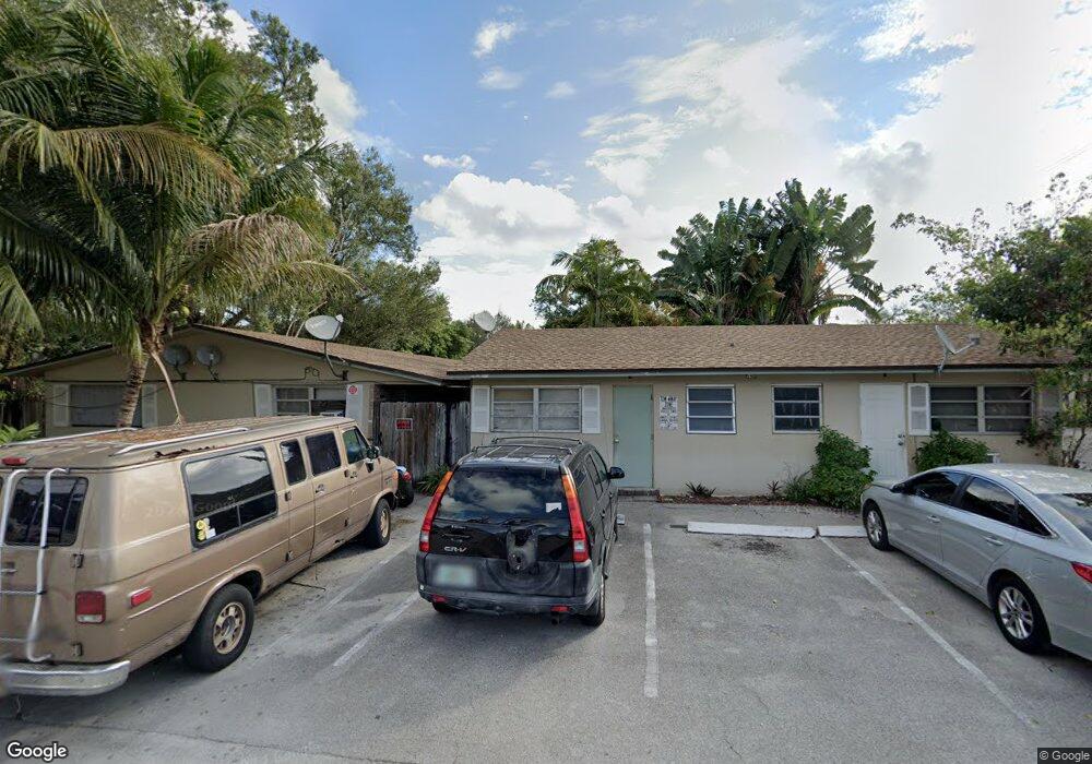 636 SW 14th Terrace, Fort Lauderdale, FL 33312 - photo 1