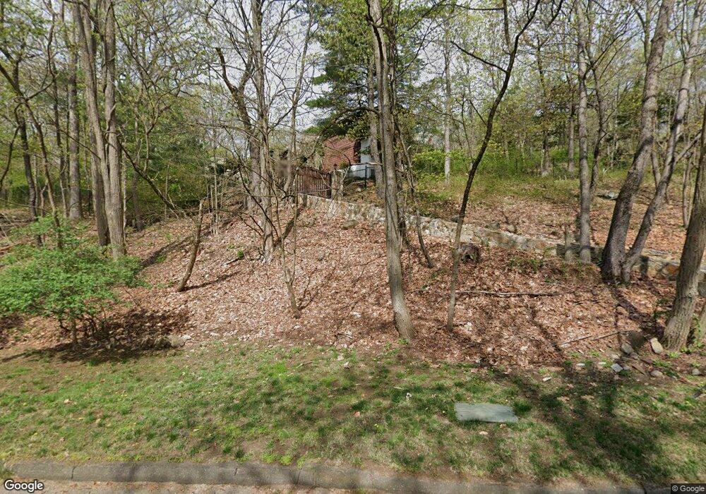 33 Mc Guire Ln, Croton On Hudson, NY 10520 - photo 1