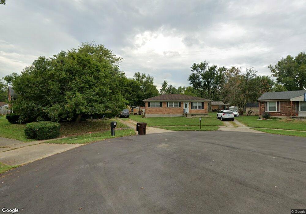 6504 Pagoda Ct, Louisville, KY 40229 - photo 1