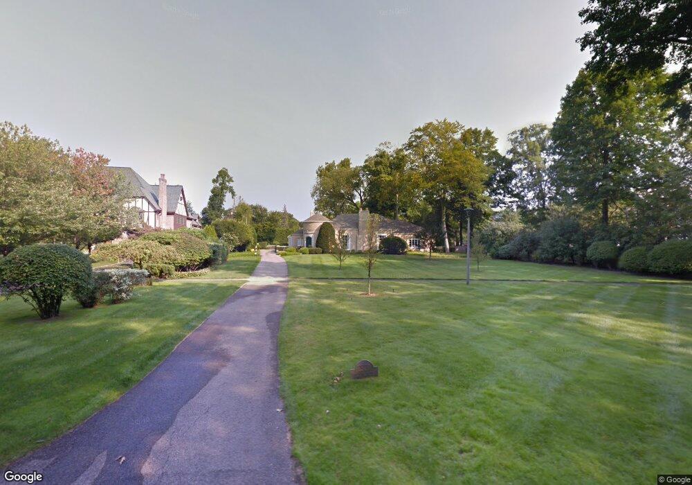 2920 Parkside Dr, Flint, MI 48503 - photo 1