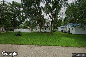 220 10th St W, Sibley, IA 51249