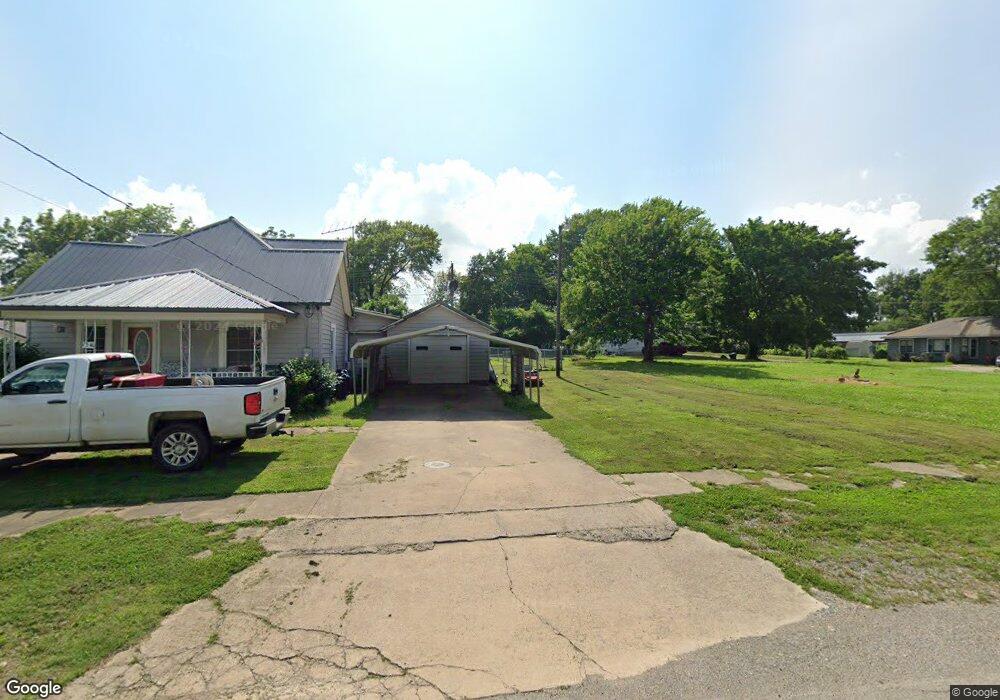 510 S Locust St, Westville, OK 74965 - photo 1