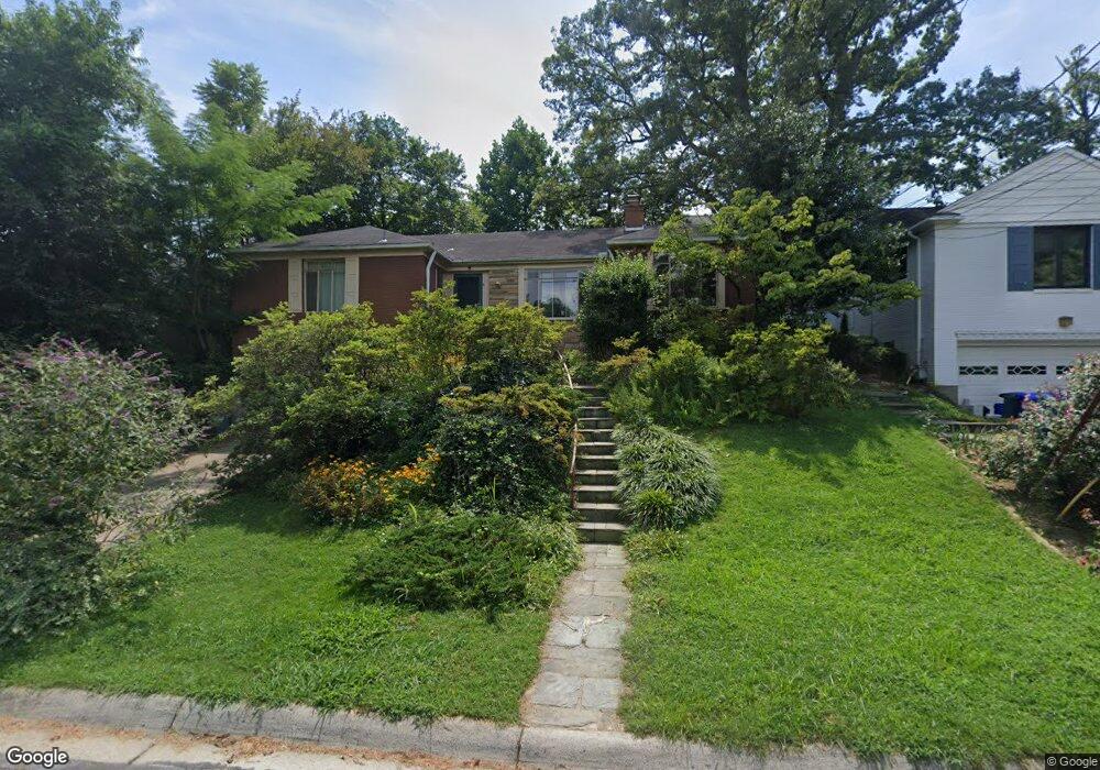 3306 Turner Ln, Chevy Chase, MD 20815 - photo 1