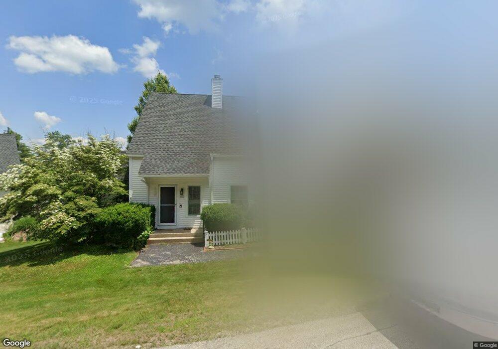 21 Apple Tree Dr unit 21B, Goffstown, NH 03045 - photo 1