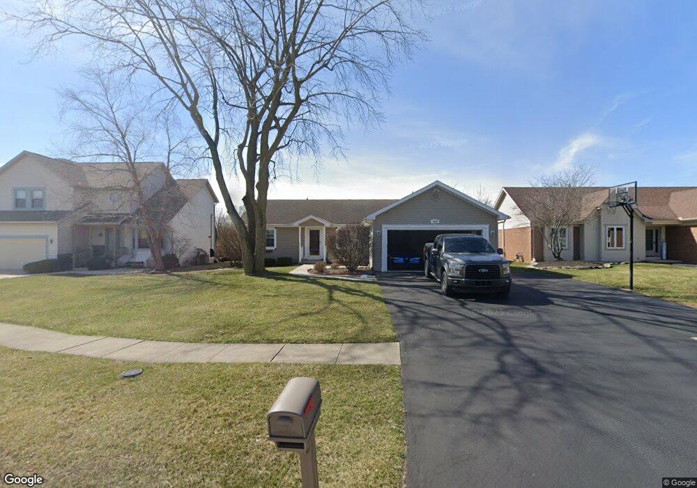 1908 W Hill Trail, Findlay, OH 45840 - photo 1