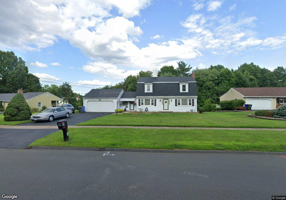 30 Back Ln, Wethersfield, CT 06109 - photo 1