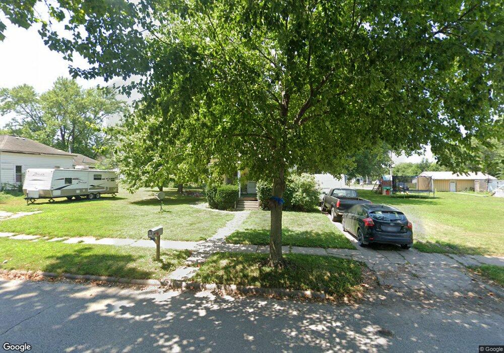 304 N Sycamore St, Shenandoah, IA 51601 - photo 1