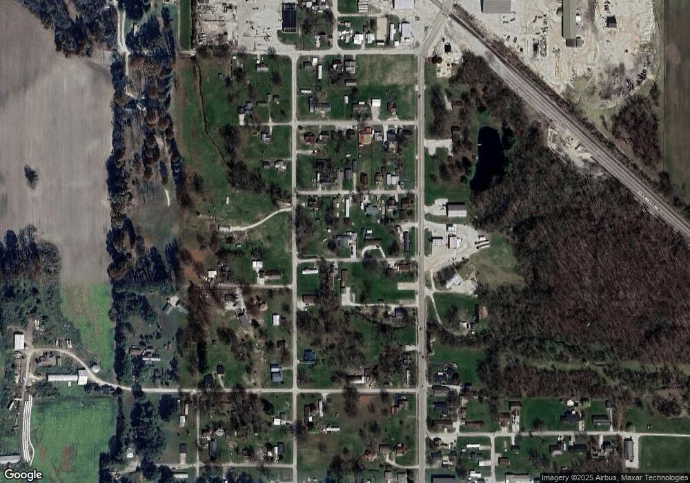 118 G St SW, Linton, IN 47441 - photo 1