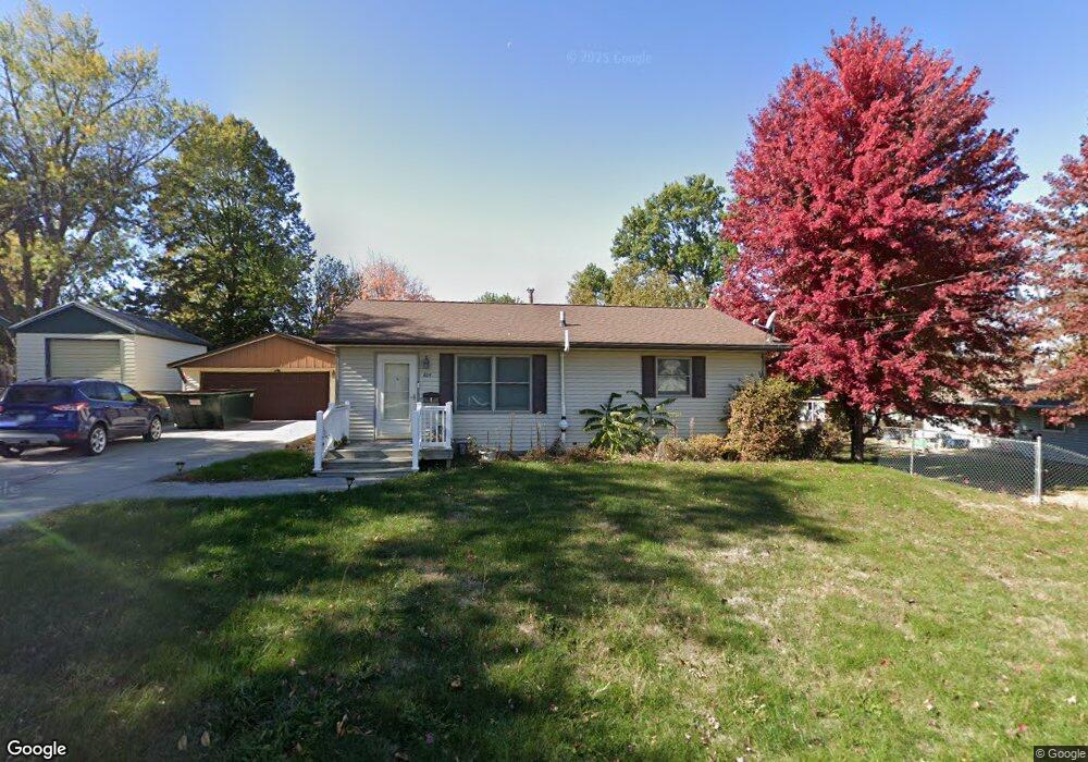 605 E 15th St S, Newton, IA 50208 - photo 1