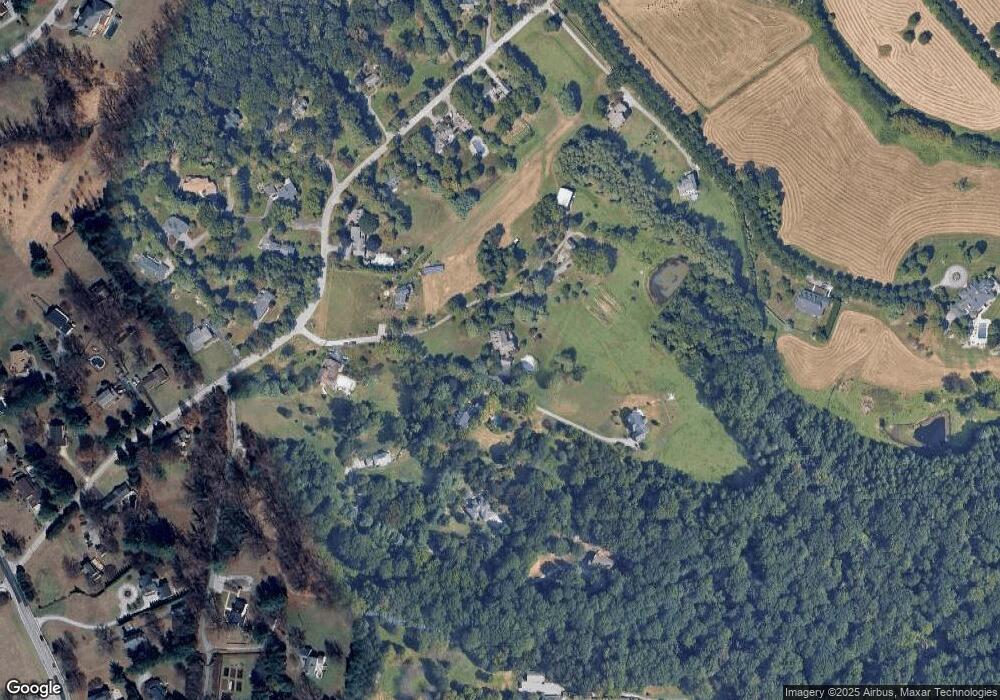 1439 Ivy Hill Rd, Cockeysville, MD 21030 - photo 1