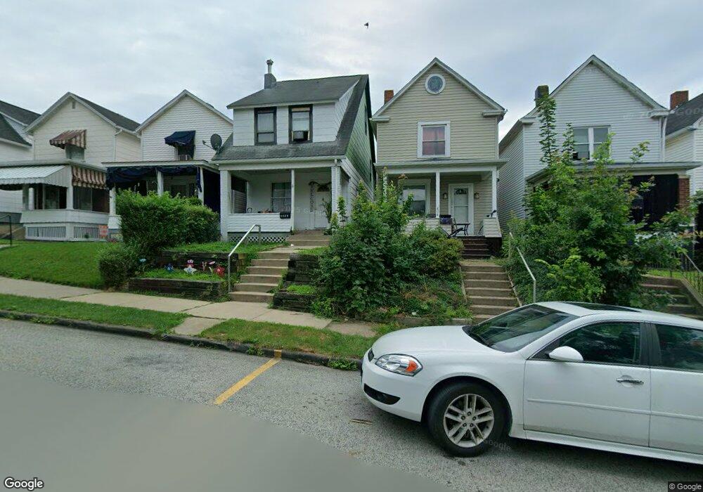 404 Harrison Ave unit A, Vandergrift, PA 15690 - photo 1