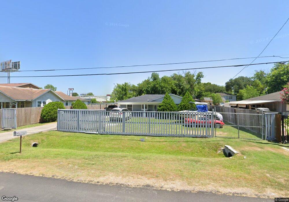 610 Shane St, Houston, TX 77037 - photo 1