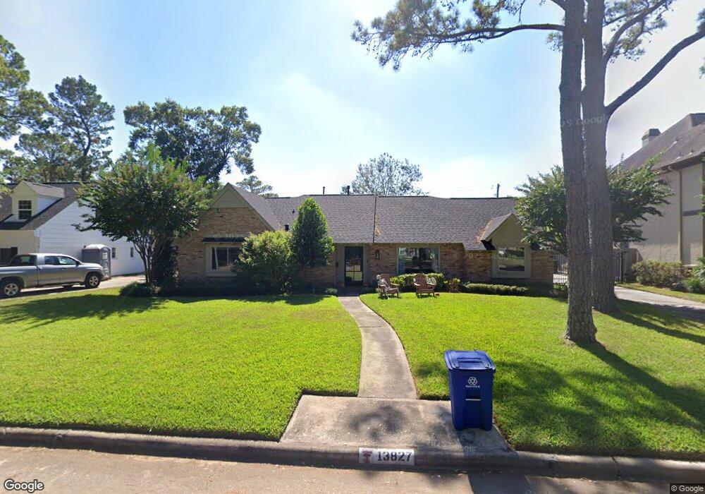 13827 Perthshire Rd, Houston, TX 77079 - photo 1