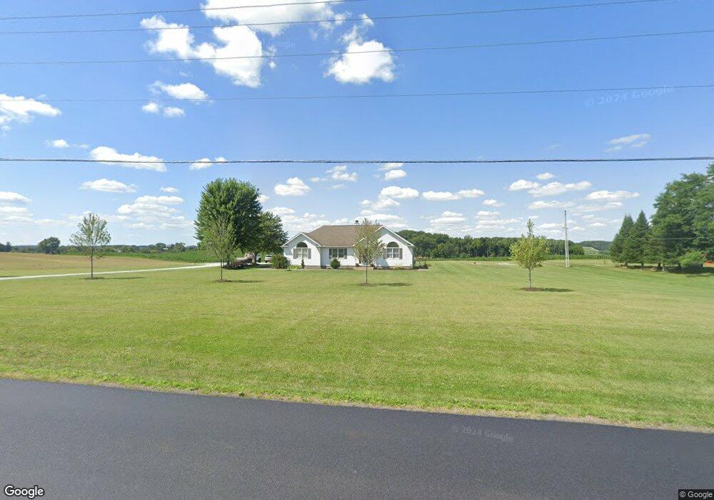 11123 Shreve Rd, Shreve, OH 44676 - photo 1