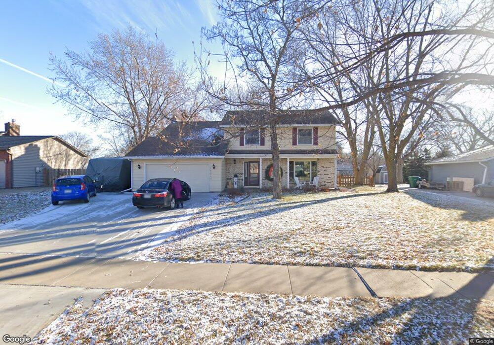 10540 Nathan Ln N, Maple Grove, MN 55369 - photo 1