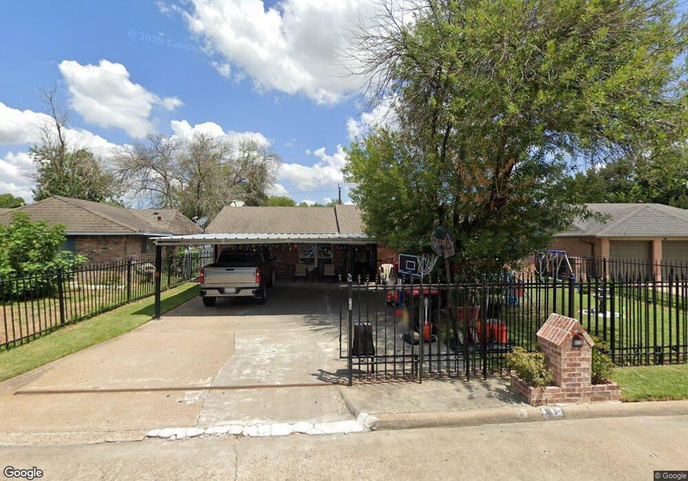 934 Pilot Point Dr, Houston, TX 77038 - photo 1