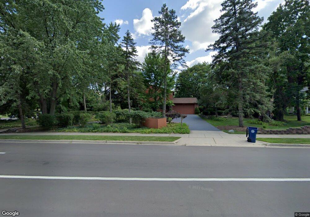 3703 Quarton Rd, Bloomfield Hills, MI 48302 - photo 1