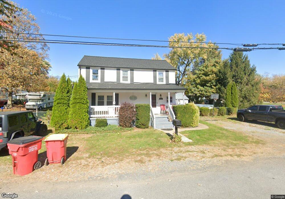 215 E 10th Ave, Ranson, WV 25438 - photo 1