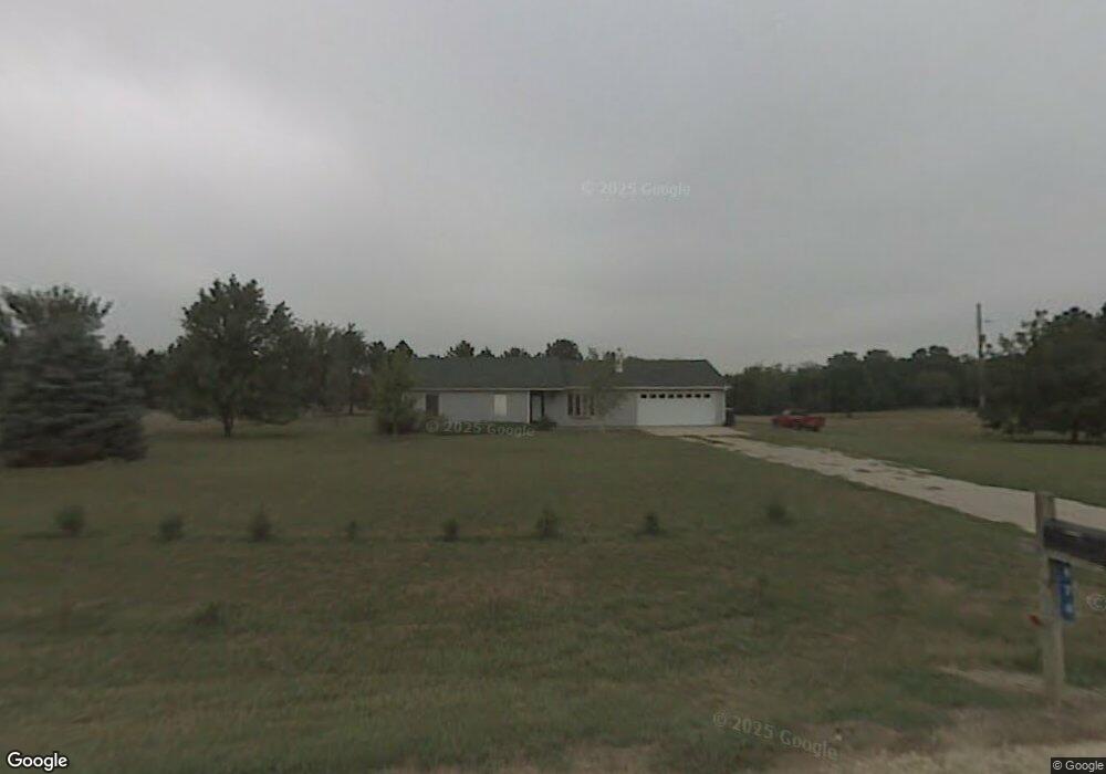 974 N 1892 Rd, Lawrence, KS 66049 - photo 1
