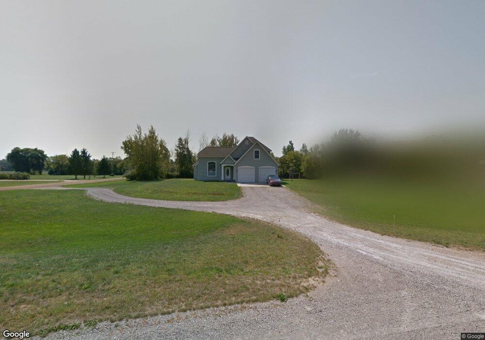 12880 Birch Run Rd, Birch Run, MI 48415 - photo 1