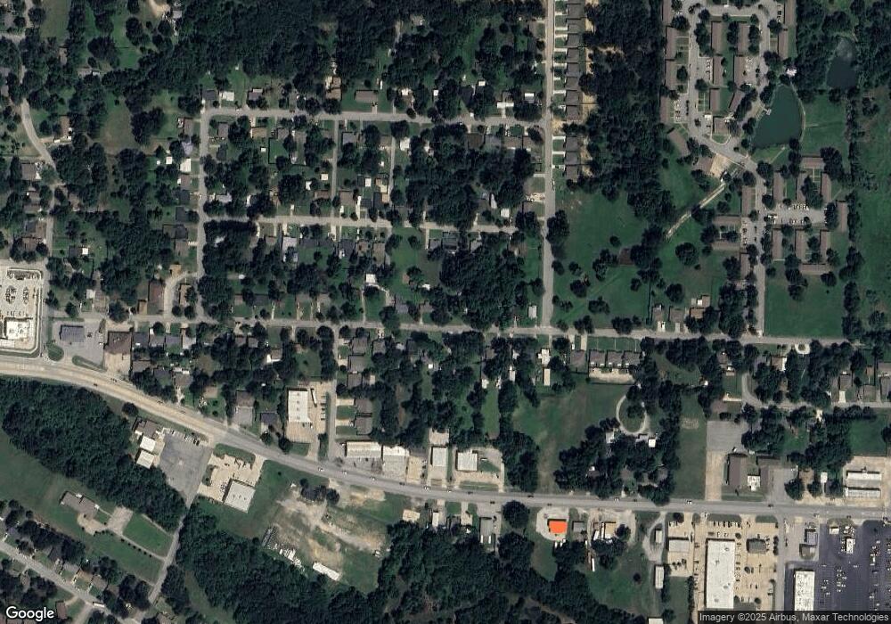 2521 W Walker St, Denison, TX 75020 - photo 1