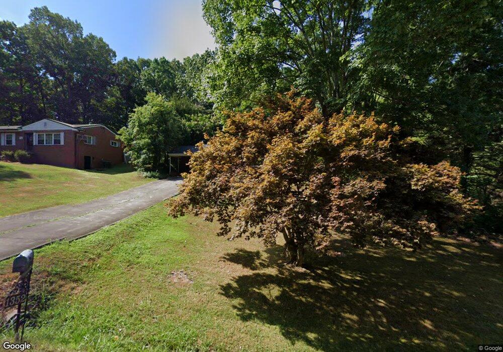 1352 Crestwood Ln, Asheboro, NC 27205 - photo 1