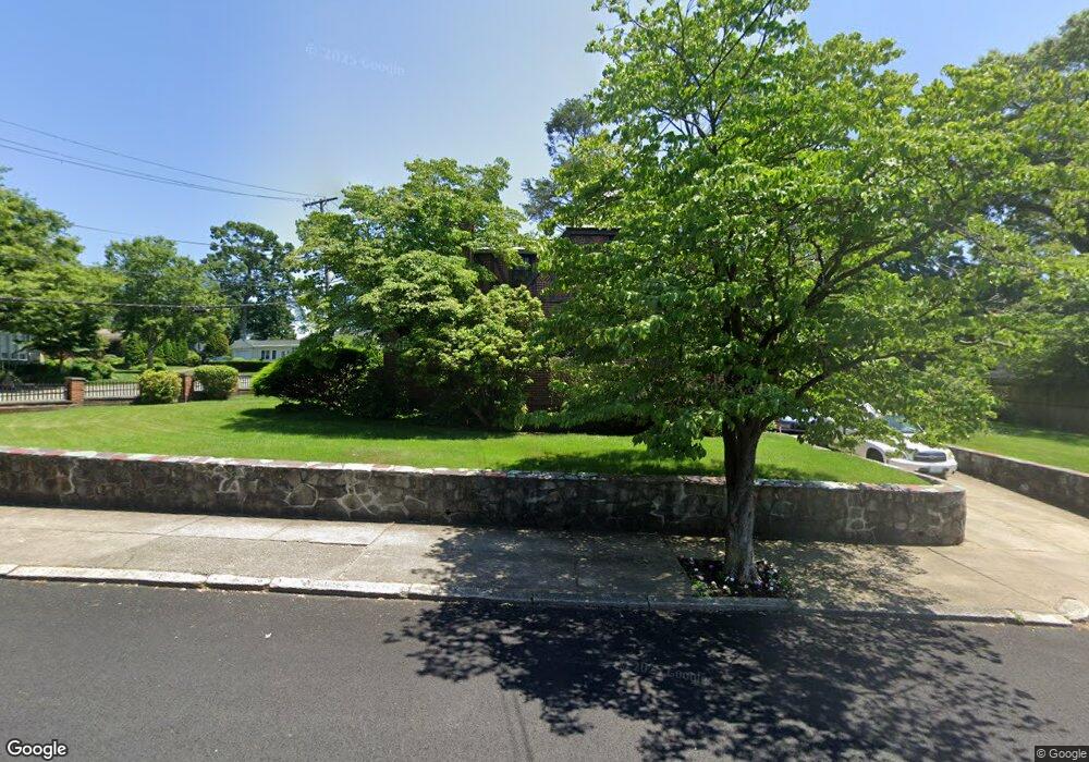 8 Blodgett Ave, Pawtucket, RI 02860 - photo 1