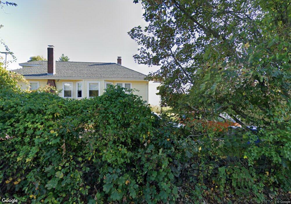 2 Marshall Ln unit B, Middletown, RI 02842 - photo 1