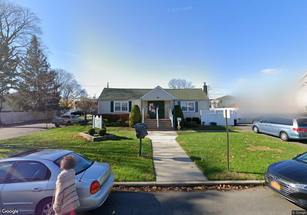 22 Lexington Ave, Bethpage, NY 11714 - photo 1