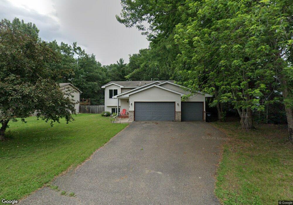 38619 Glacier Dr, North Branch, MN 55056 - photo 1