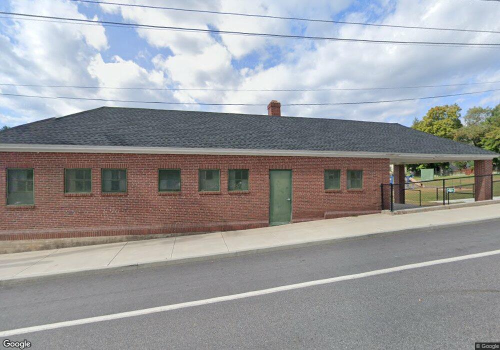 15 Roberts St, Sanford, ME 04073 - photo 1