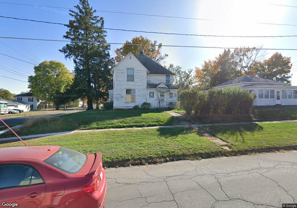 623 N 3rd Ave E, Newton, IA 50208 - photo 1