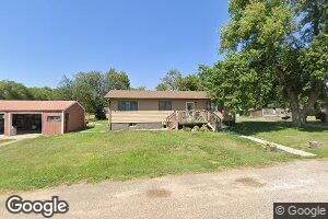 208 W Dequine St, Wilcox, NE 68982