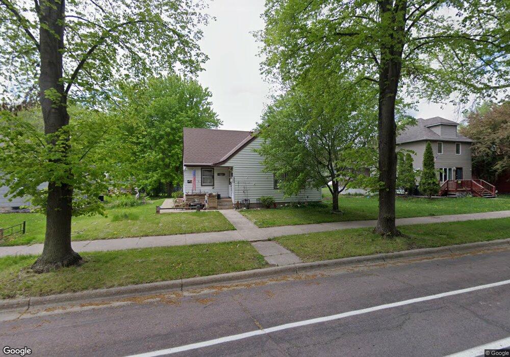 1426 N Broad St, Mankato, MN 56001 - photo 1