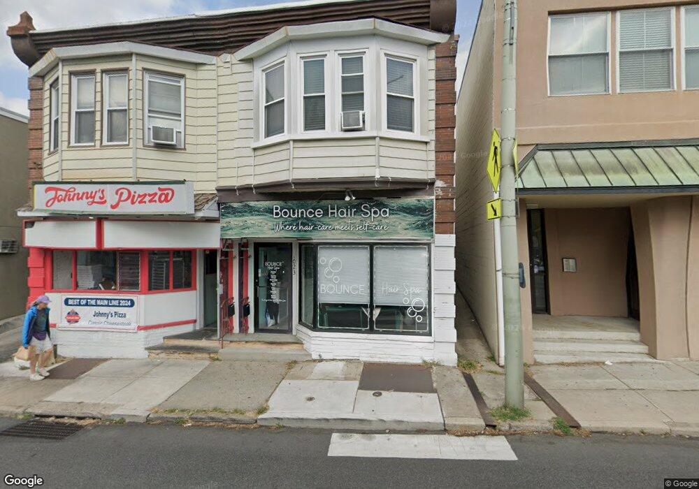 1023 W Lancaster Ave unit 2nd Floor, Bryn Mawr, PA 19010 - photo 1