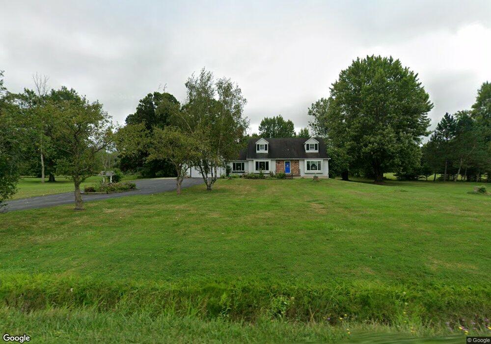 5420 Mapleton Rd, Lockport, NY 14094 - photo 1