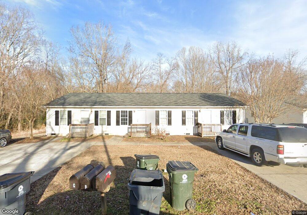 202 5th St, Oxford, NC 27565 - photo 1