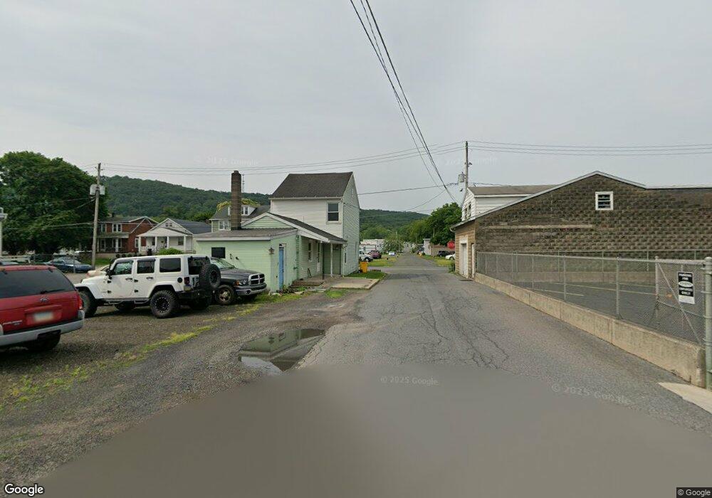 W Market St, Schuylkill Haven, PA 17972 - photo 1