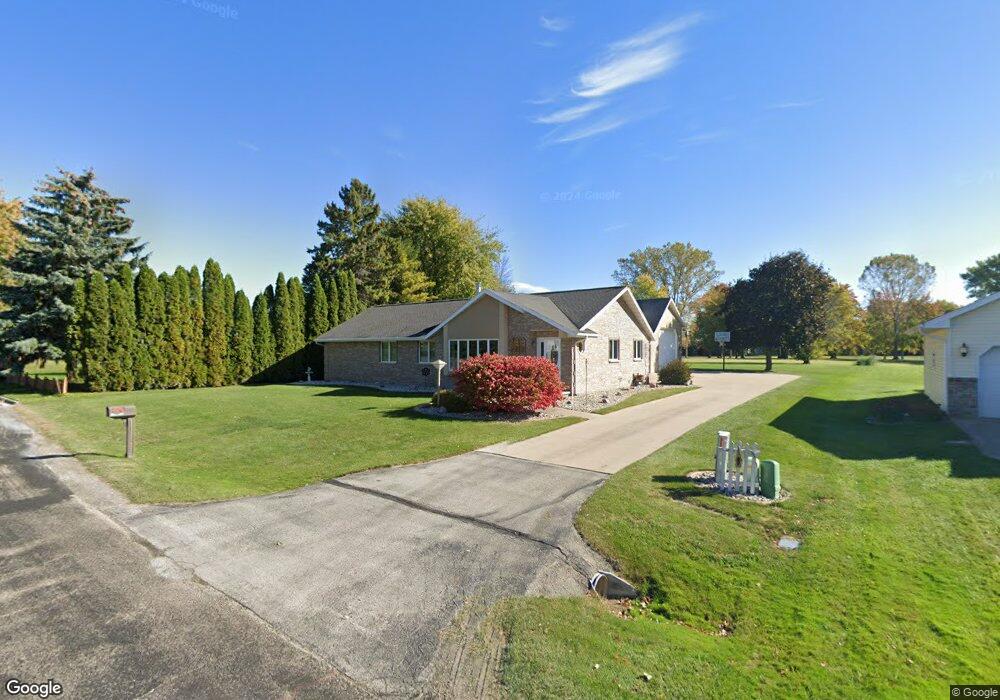 N9676 Darboy Dr, Appleton, WI 54915 - photo 1