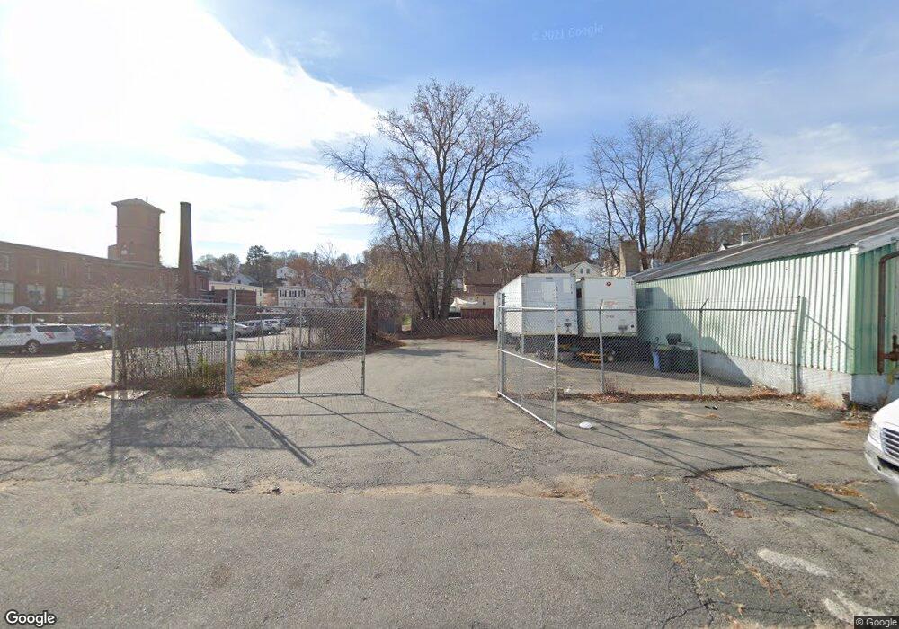 26 Railroad St, Lawrence, MA 01841 - photo 1