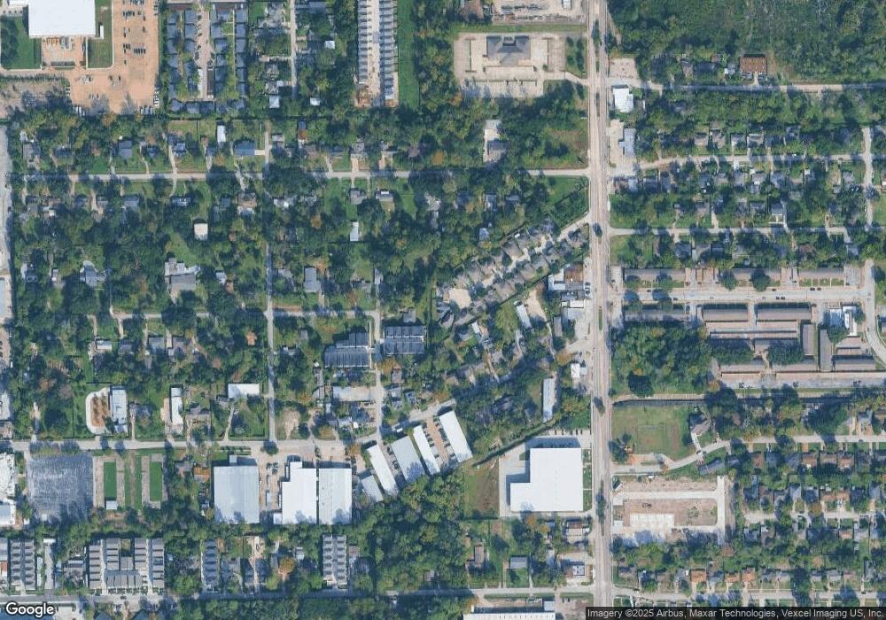 422 San Julio Dr, Houston, TX 77091 - photo 1