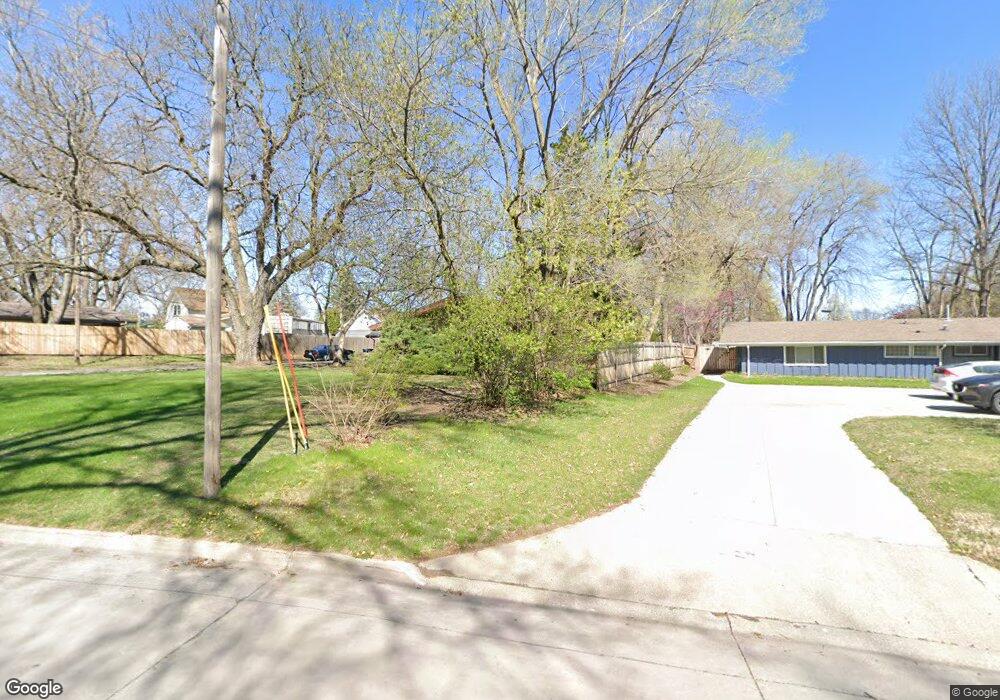 4901 SW 18th St, Des Moines, IA 50315 - photo 1