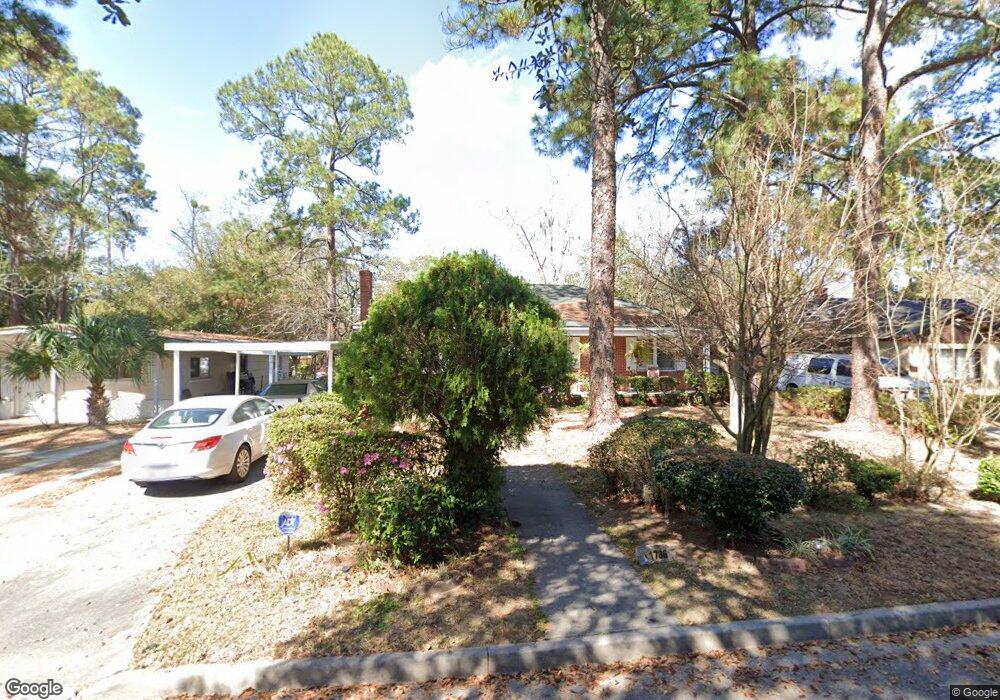1736 E 33rd St, Savannah, GA 31404 - photo 1