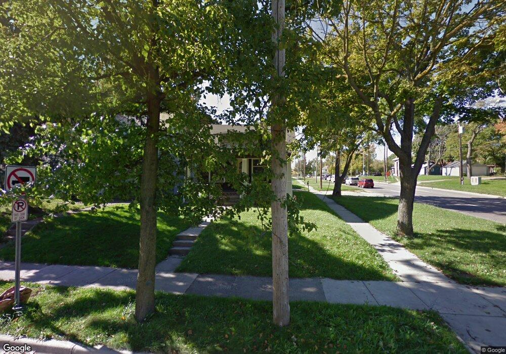 753 Princeton Ave, Lansing, MI 48915 - photo 1