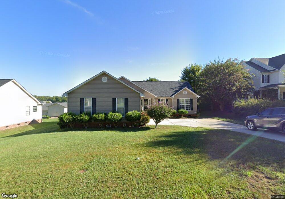 919 Carole Summey Dr, Dallas, NC 28034 - photo 1