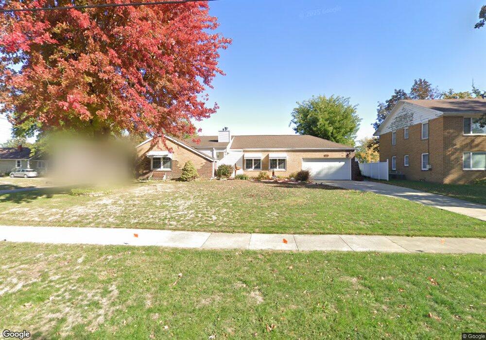 722 E 5th St N, Newton, IA 50208 - photo 1