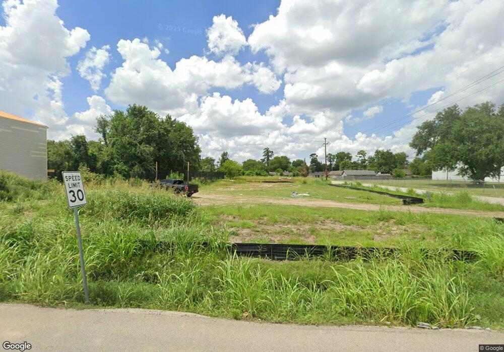 4508 Creekmont Dr, Houston, TX 77091 - photo 1