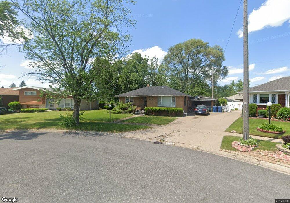 952 Charles Hawkins Dr, Gary, IN 46407 - photo 1