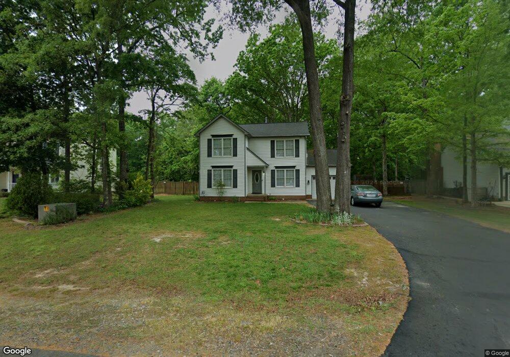 10418 Heather Greens Cir, Spotsylvania, VA 22553 - photo 1