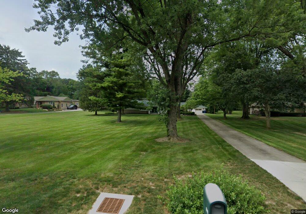 970 Meeklynn Dr, Columbus, OH 43235 - photo 1